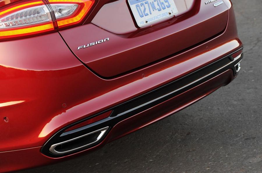  Ford Fusion 2013 года  (US) (фото 181 из 202)